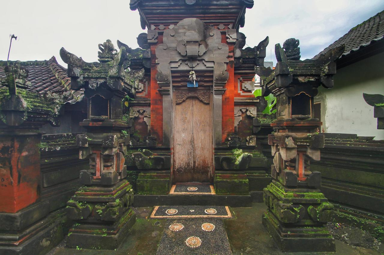 Dewi Putri House Hotel Ubud  Bagian luar foto